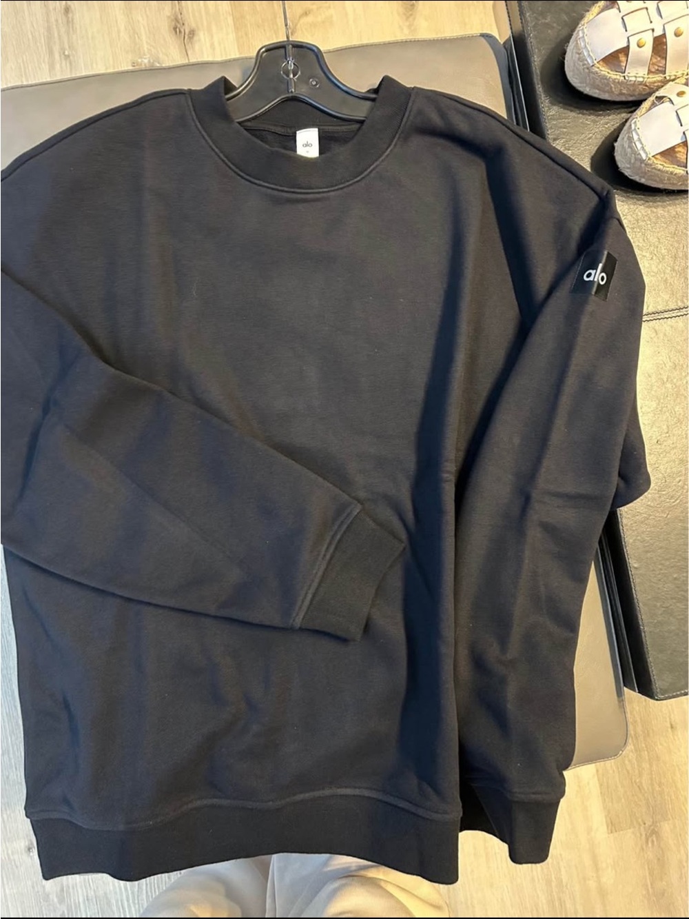 ALO Yoga Renown crewneck pullover XXS, XS & S